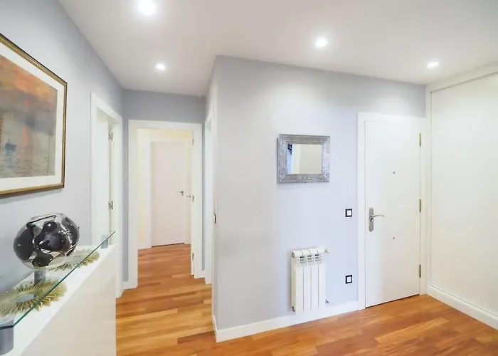 La Biblioteca Apartment *