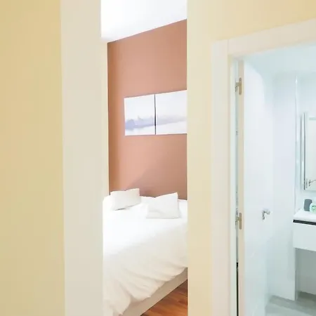 La Biblioteca Apartment Gijon
